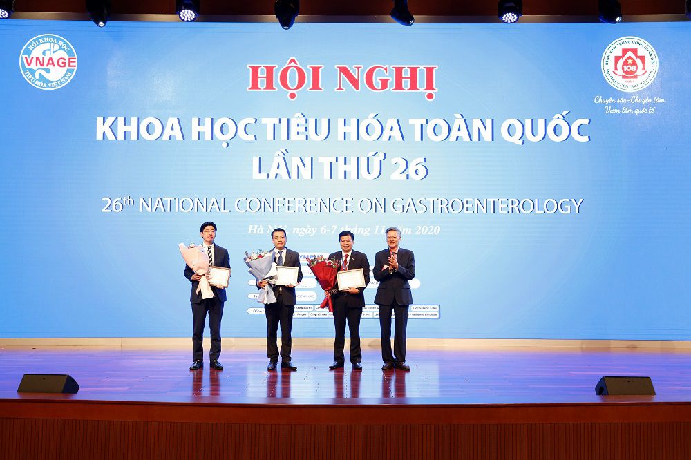 https://quantri.vnage.vn/apis/user-blob/cce2c8db-7892-4aa2-bef5-e20ec8671977/2025/01/21/outside_image_24c04de1-27f1-4547-8a65-1f03d1d54073_1737445650852.jpg